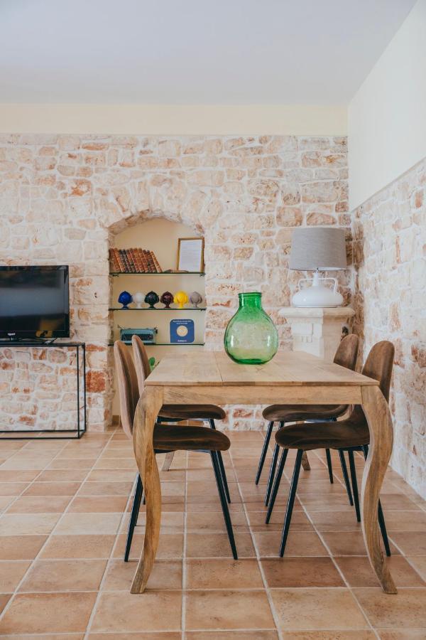 Conte Orsini Apartment コンヴェルサーノ エクステリア 写真